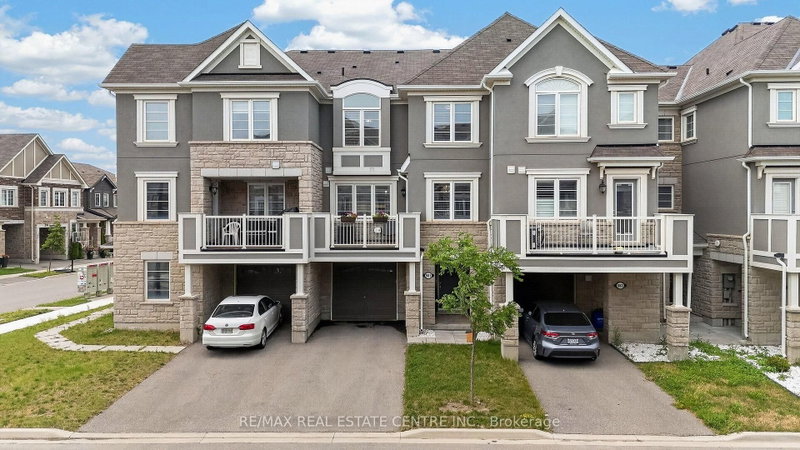 981 Alder Gate