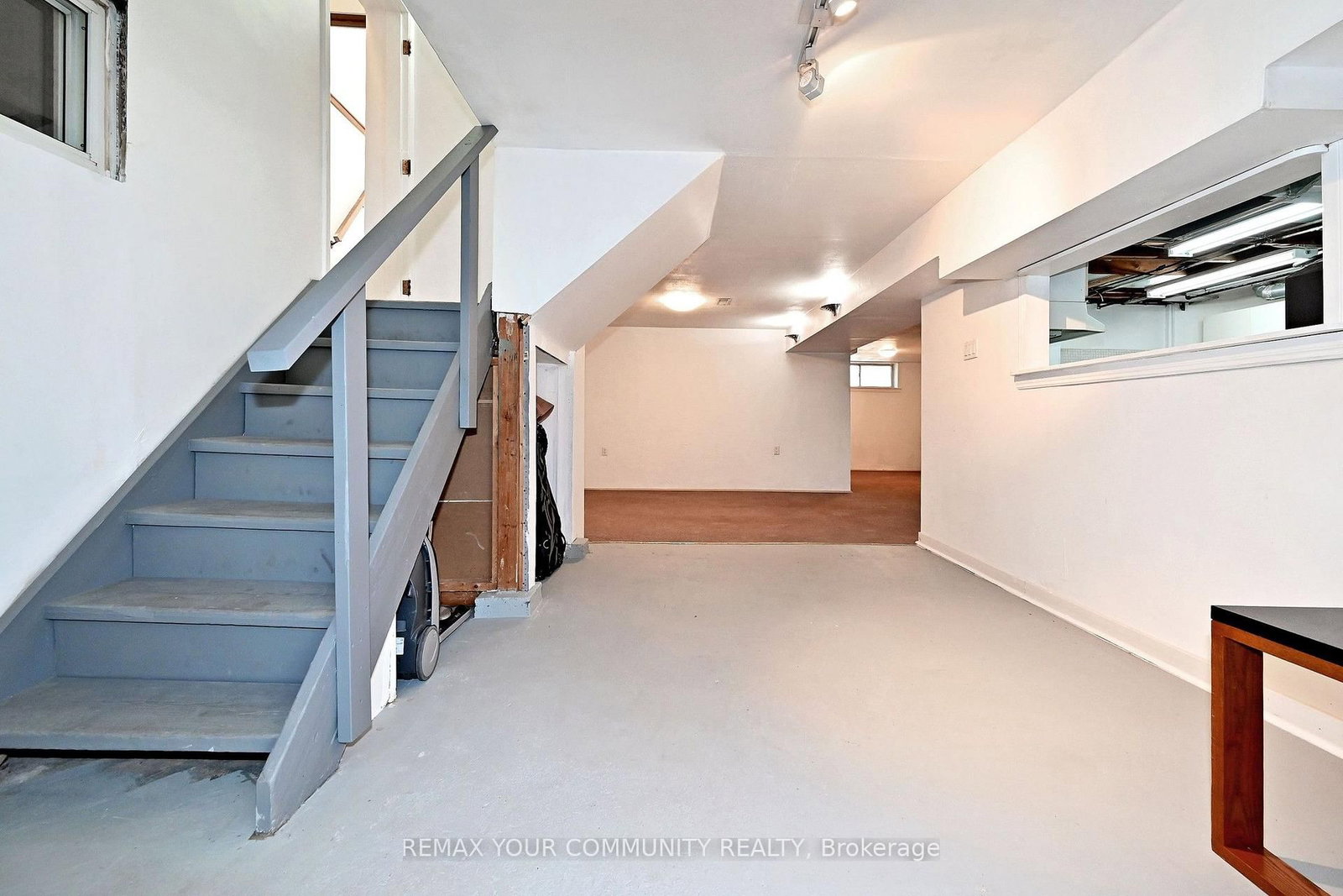 Listing Image 33