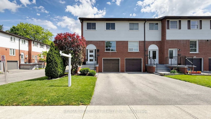 18 - 2445 Homelands Drive