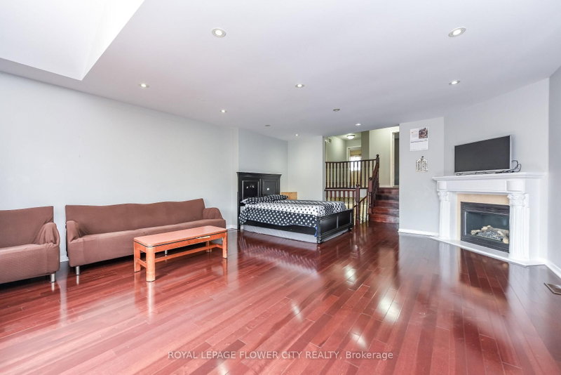 46 Pertosa Brampton,ON L6X 4W8 — Photo 17
