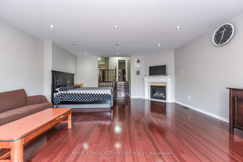 46 Pertosa Brampton,ON L6X 4W8 — Photo 18