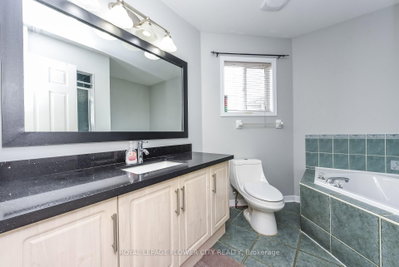 46 Pertosa Brampton,ON L6X 4W8 — Photo 31