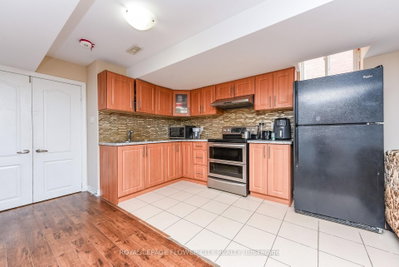 46 Pertosa Brampton,ON L6X 4W8 — Photo 42