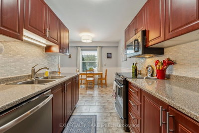 900 Central Park Brampton,ON L6S 3J6 — Photo 10