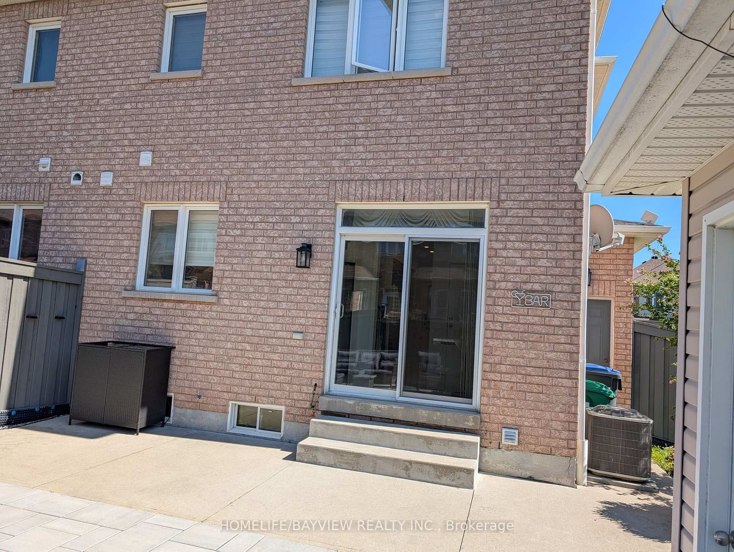 Listing Image 27
