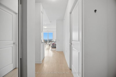 8 Nahani Mississauga,ON L4Z 0C6 — Photo 10