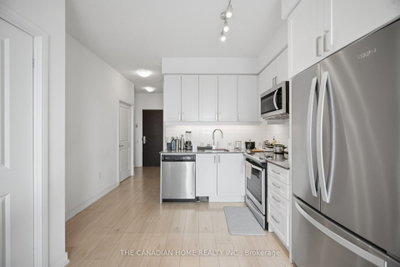 8 Nahani Mississauga,ON L4Z 0C6 — Photo 12