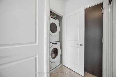 8 Nahani Mississauga,ON L4Z 0C6 — Photo 21