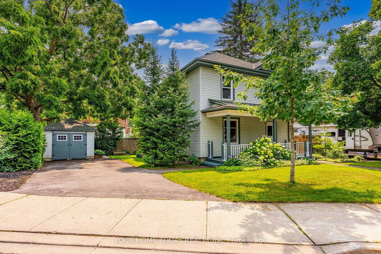 12 King Street • Halton Hills, ON photo 1
