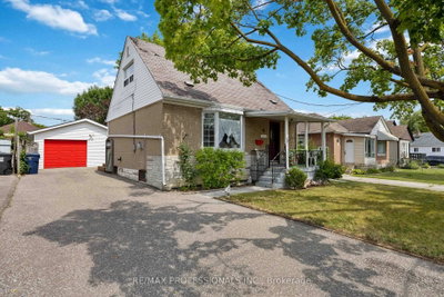 15 Huntsmoor Road