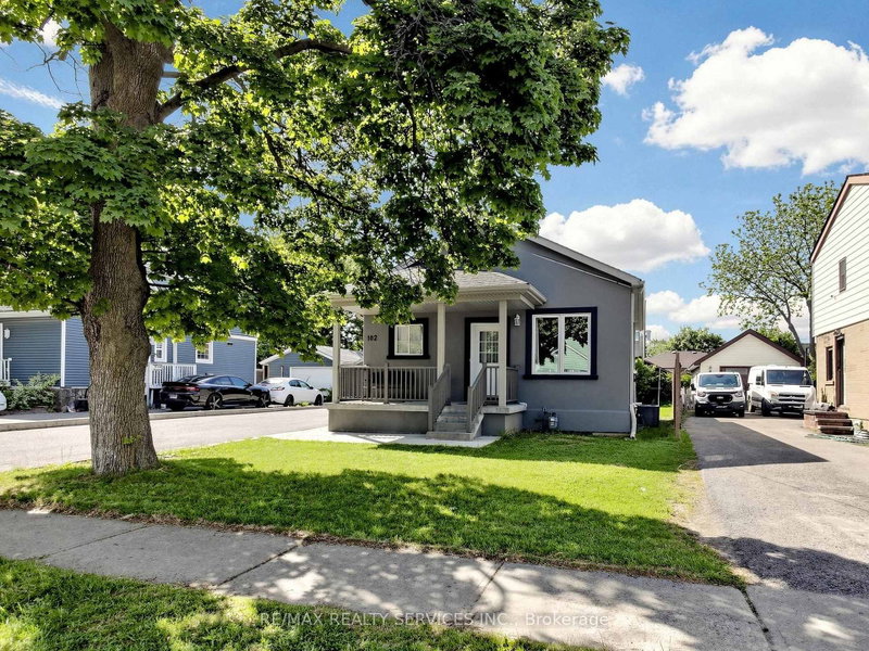 102 Woodward Avenue