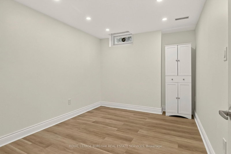 215 Burloak Oakville,ON L6L 6T6 — Photo 38