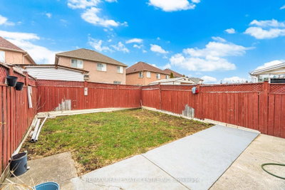 28 Mount Fuji Brampton,ON L6R 2L3 — Photo 42