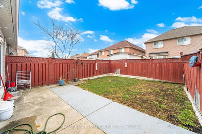 28 Mount Fuji Brampton,ON L6R 2L3 — Photo 43