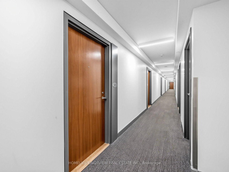 311 - 160 Flemington Road