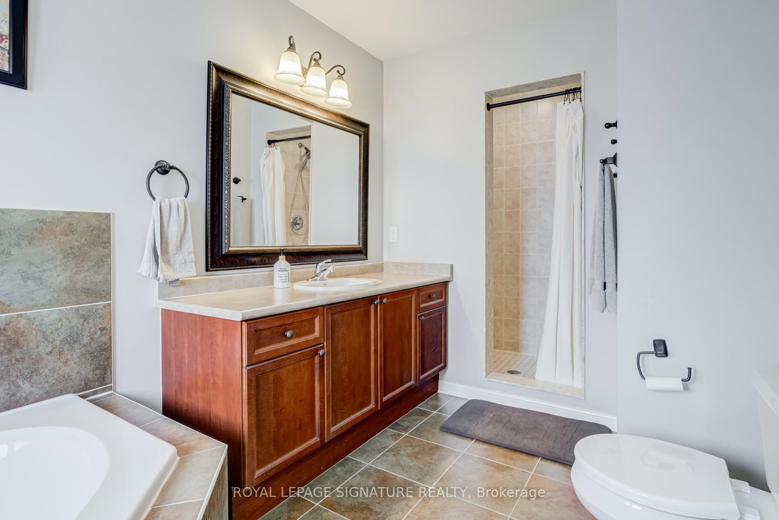 7312 Golden Meadow Court • Mississauga, ON photo 27
