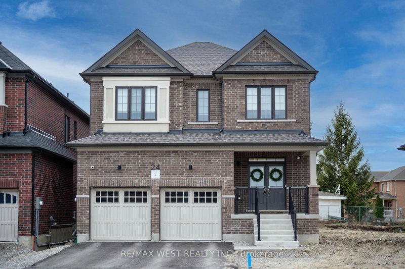 24 Hanton Crescent