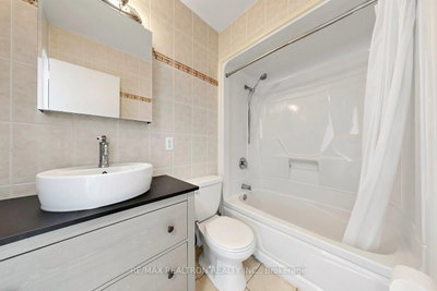 3145 Queen Frederica Drive • #706 • Mississauga, ON photo 9