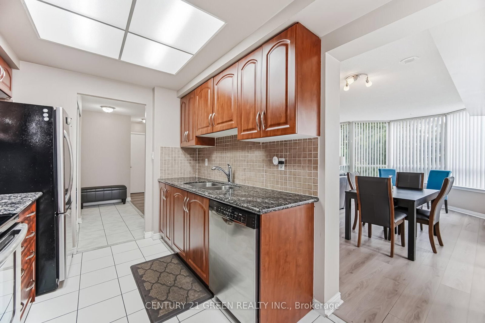135 Hillcrest Mississauga,ON L5B 4B1 — Photo 19