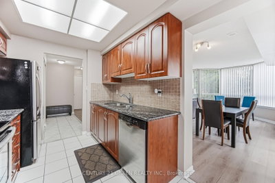 135 Hillcrest Mississauga,ON L5B 4B1 — Photo 19