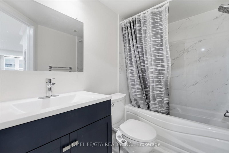 157 Isaac Devins Blvd photo 5