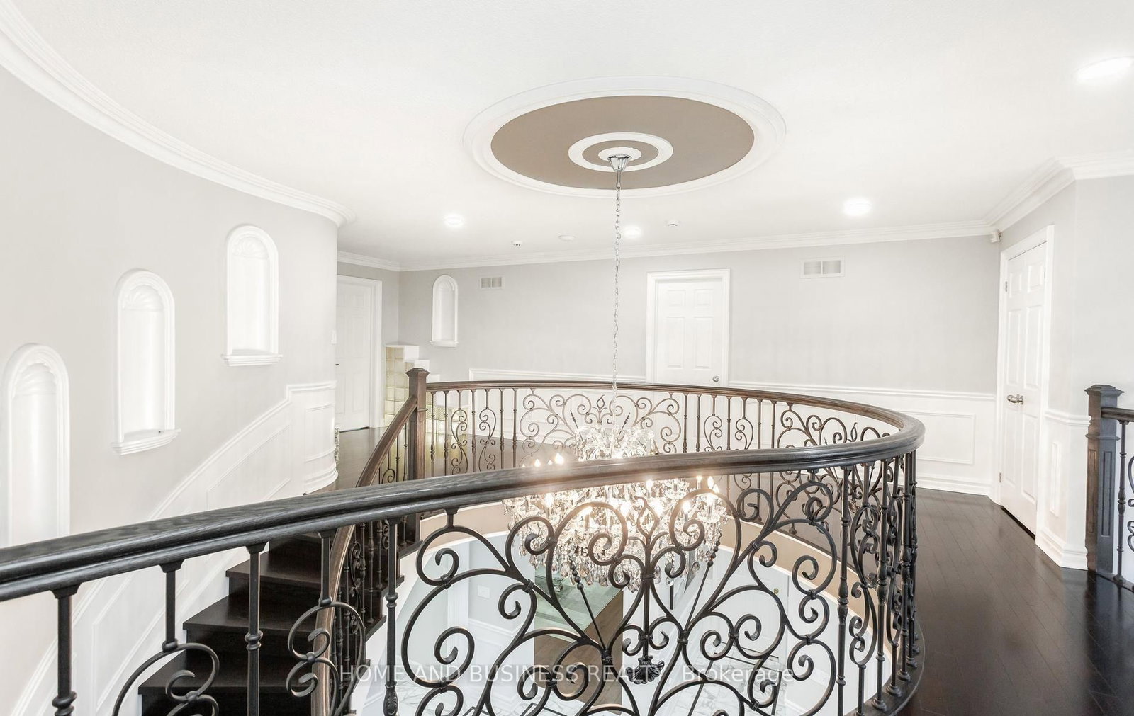 1755 Birchwood Dr, Mississauga, view 28