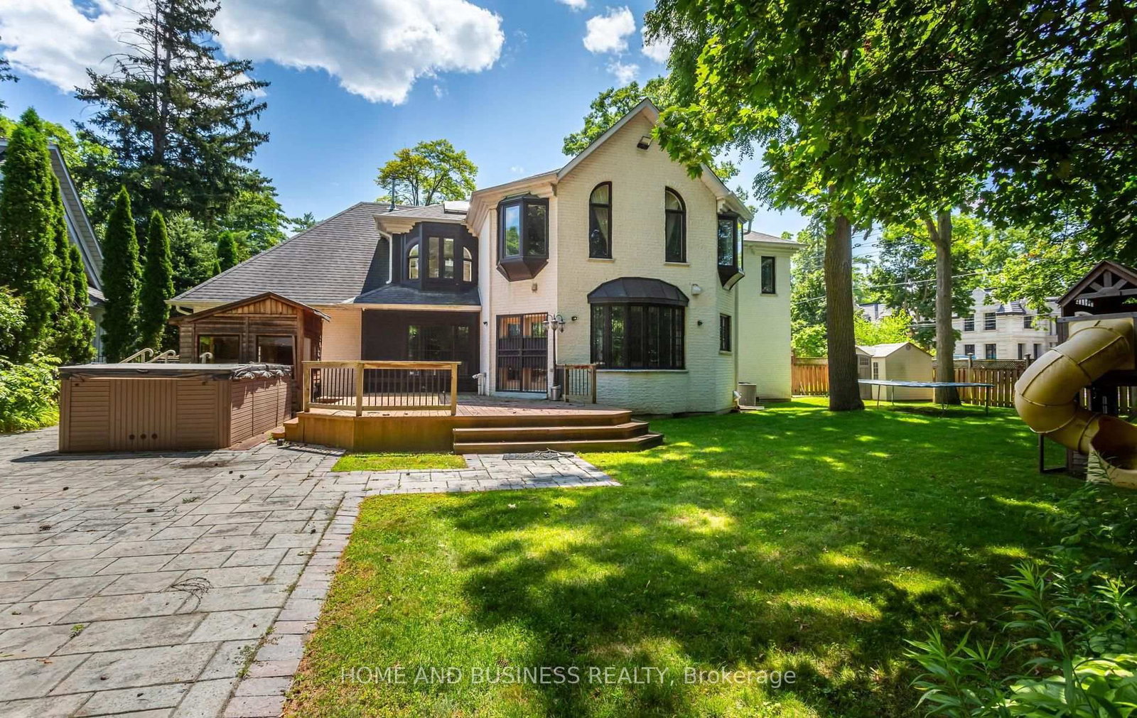 1755 Birchwood Dr, Mississauga, view 3