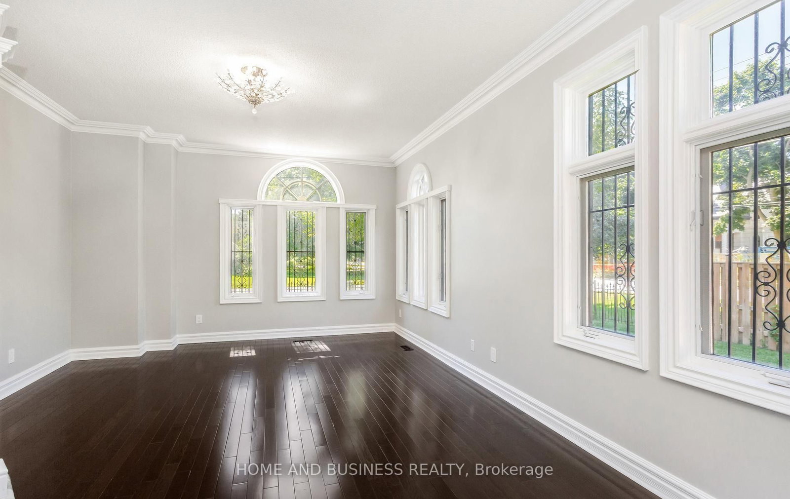 1755 Birchwood Dr, Mississauga, view 36