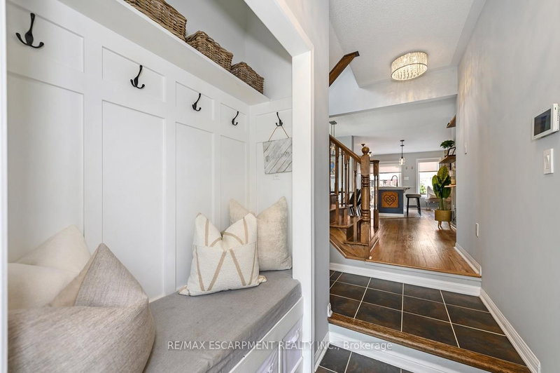625 Gervais Terrace