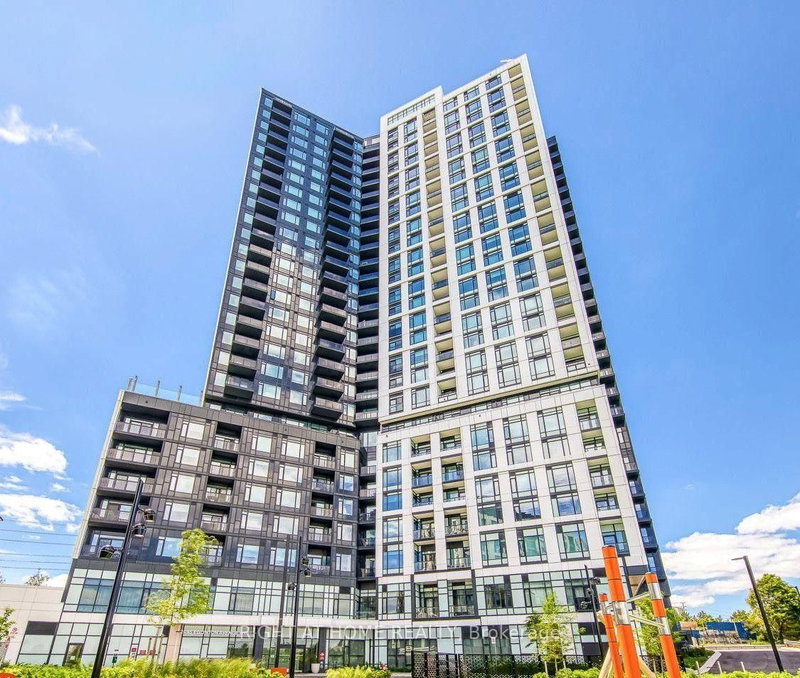 1410 - 2495 Eglinton Avenue W