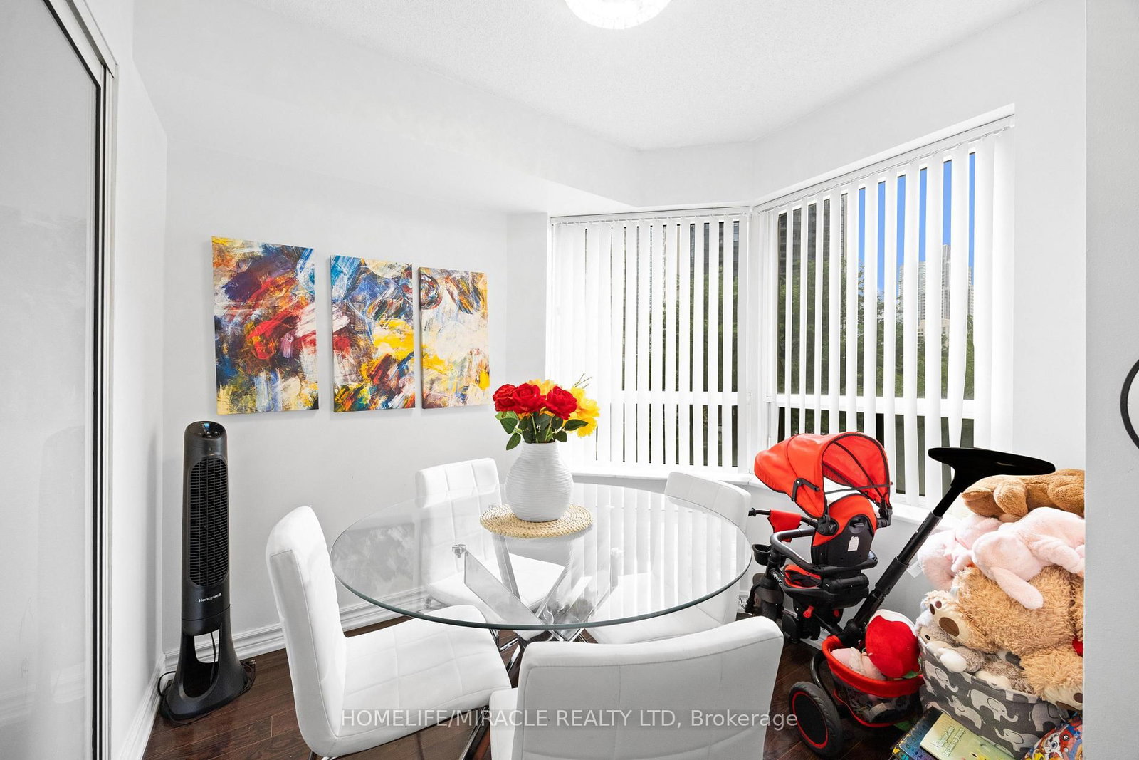 325 Webb Drive • #406 • Mississauga, ON photo 15