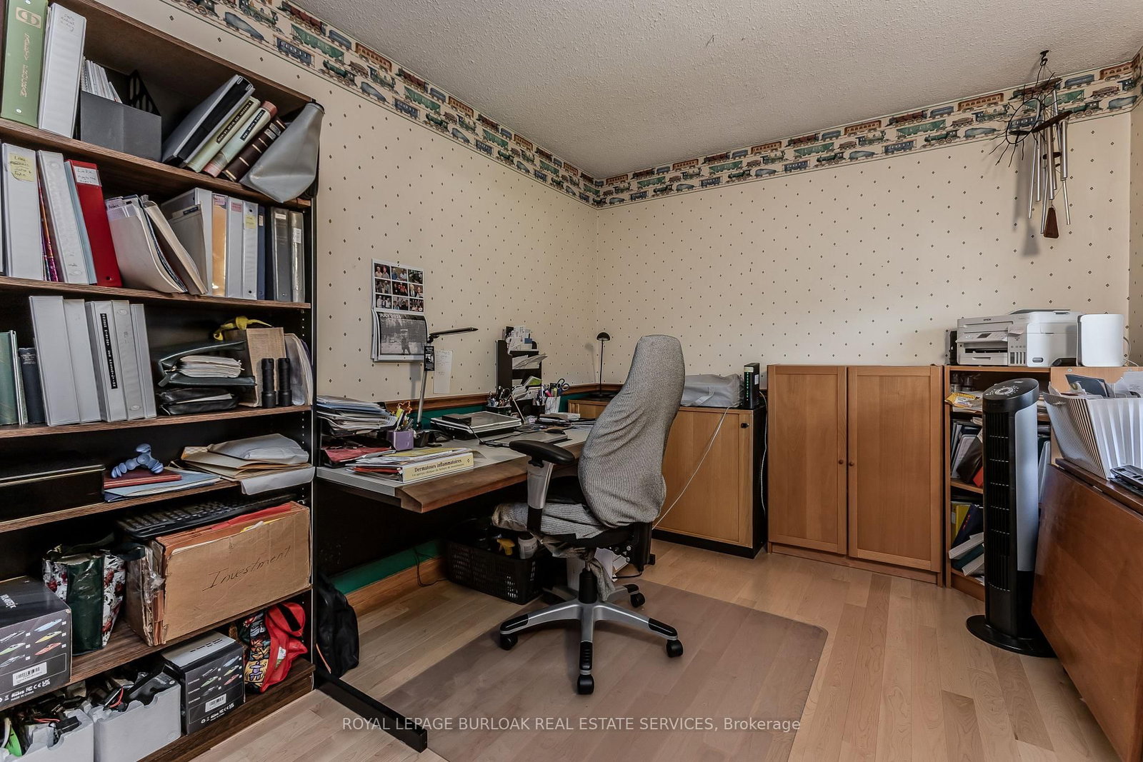 569 Locust Street • Burlington, ON photo 20