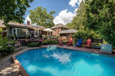 569 Locust Street • Burlington, ON photo 3