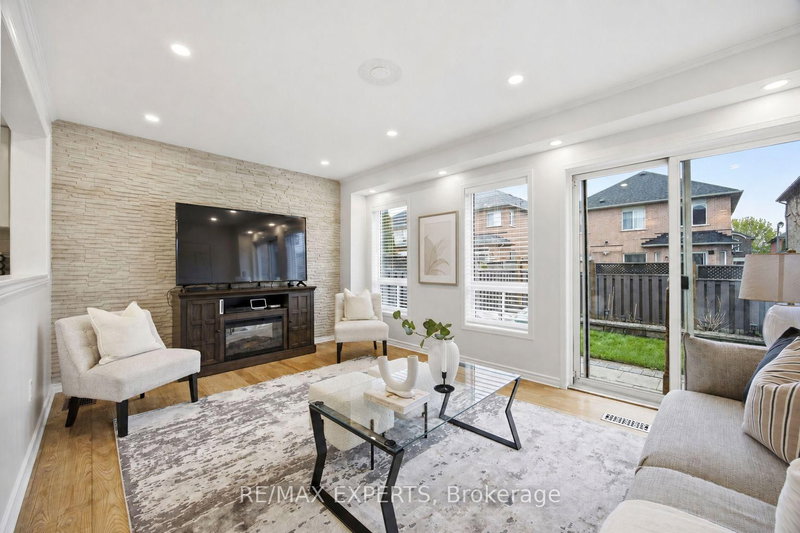 40 Dills Crescent