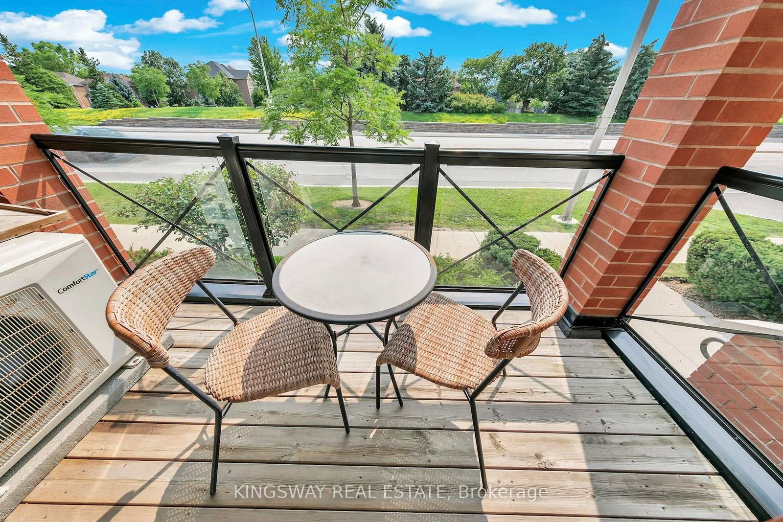 2557 Sixth Line W • #6 • Oakville, ON photo 16