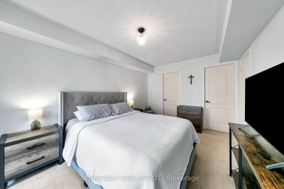 2557 Sixth Line W • #6 • Oakville, ON photo 9