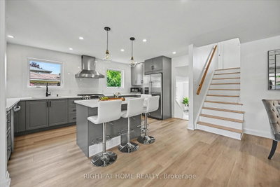 461 Withnell Crescent • Oakville, ON photo 9