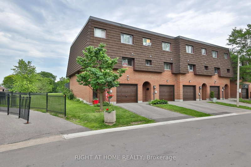74 - 100 Darras Court