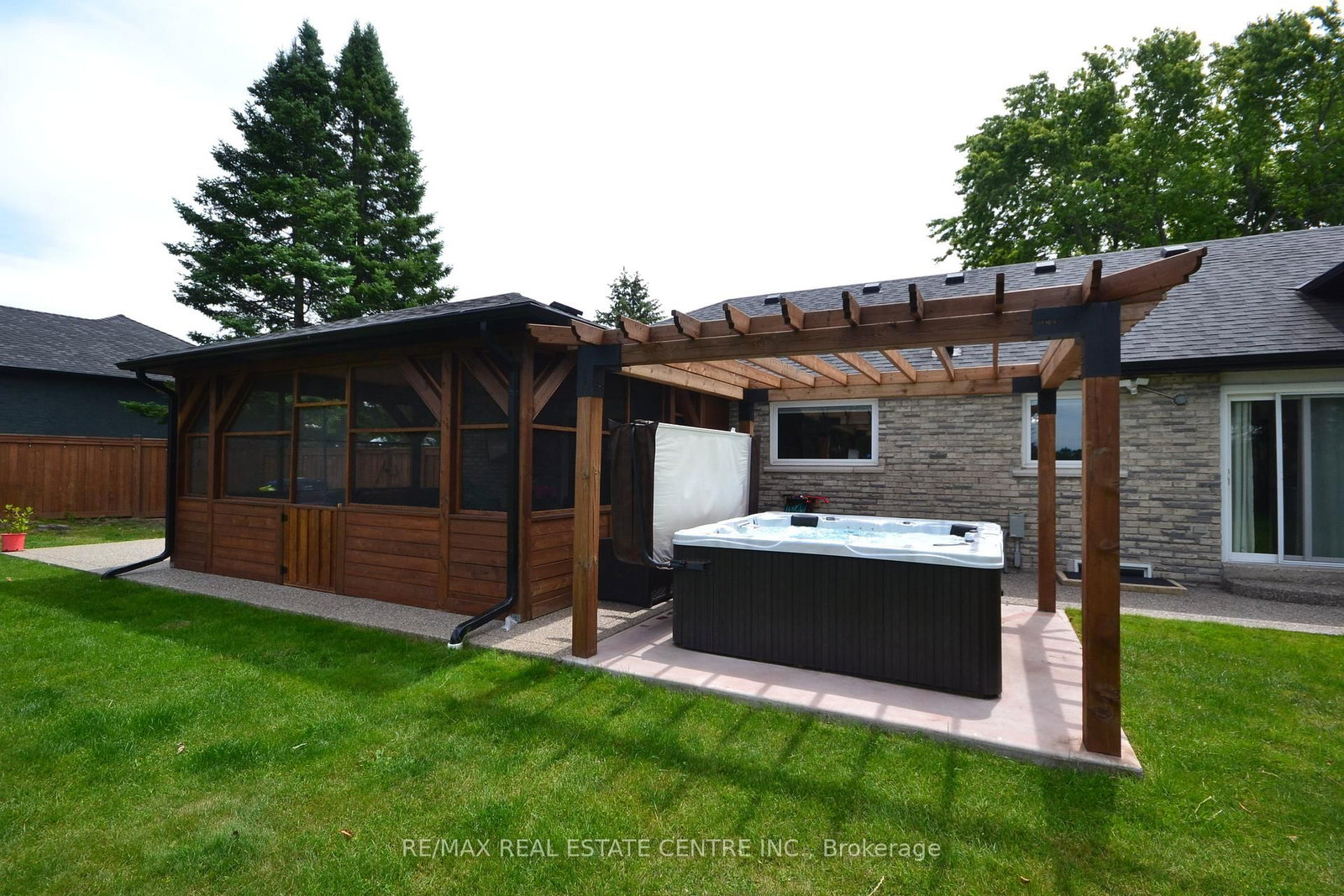 8 Kevinwood Drive • Caledon, ON photo 41