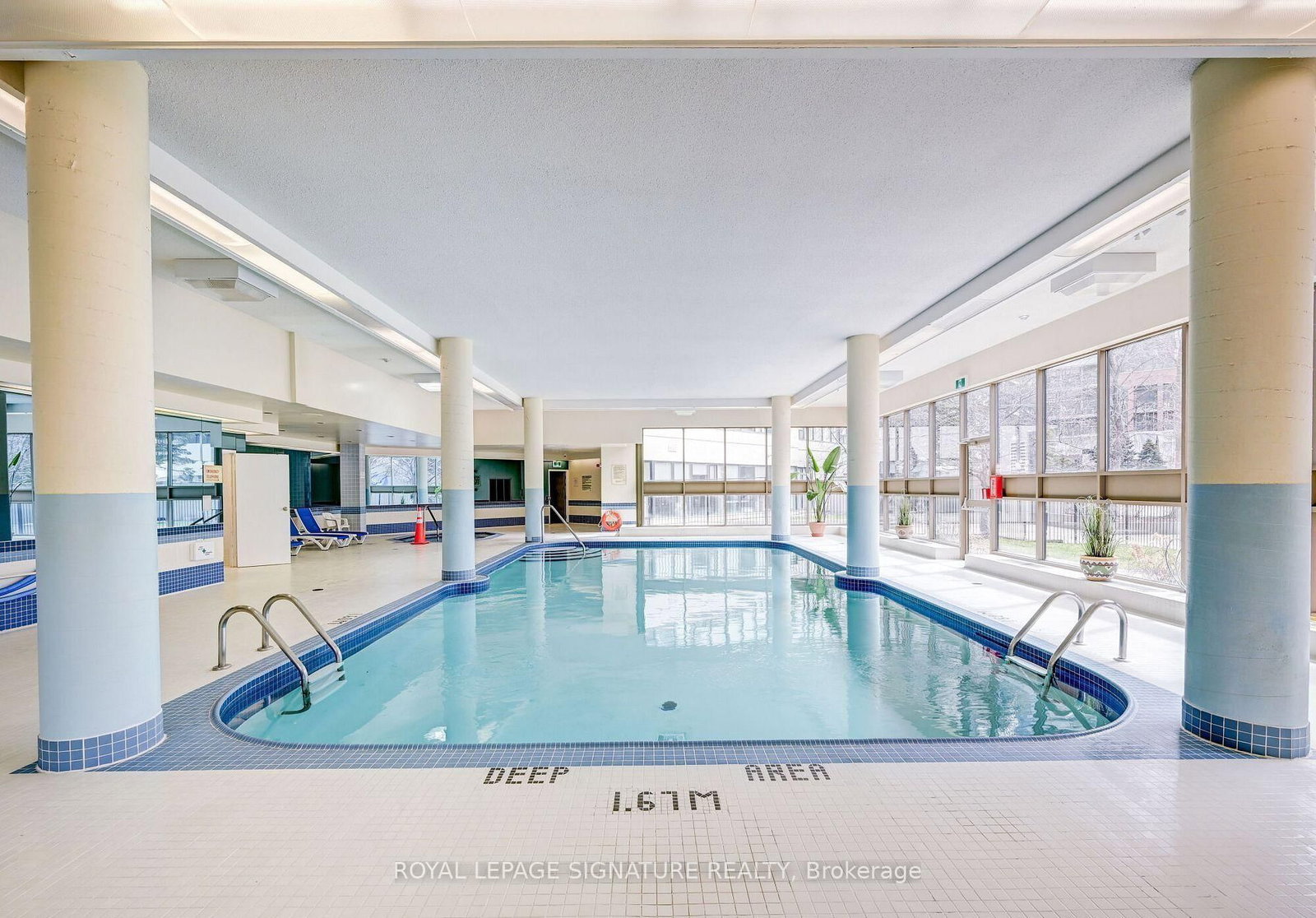 330 Rathburn Mississauga,ON L5B 3Y1 — Photo 11
