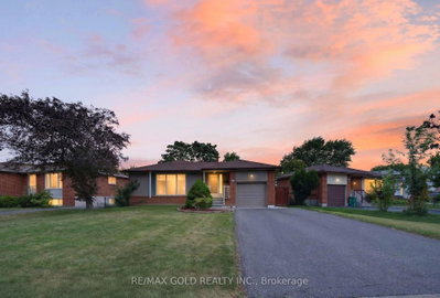 26 Deerfield Crescent