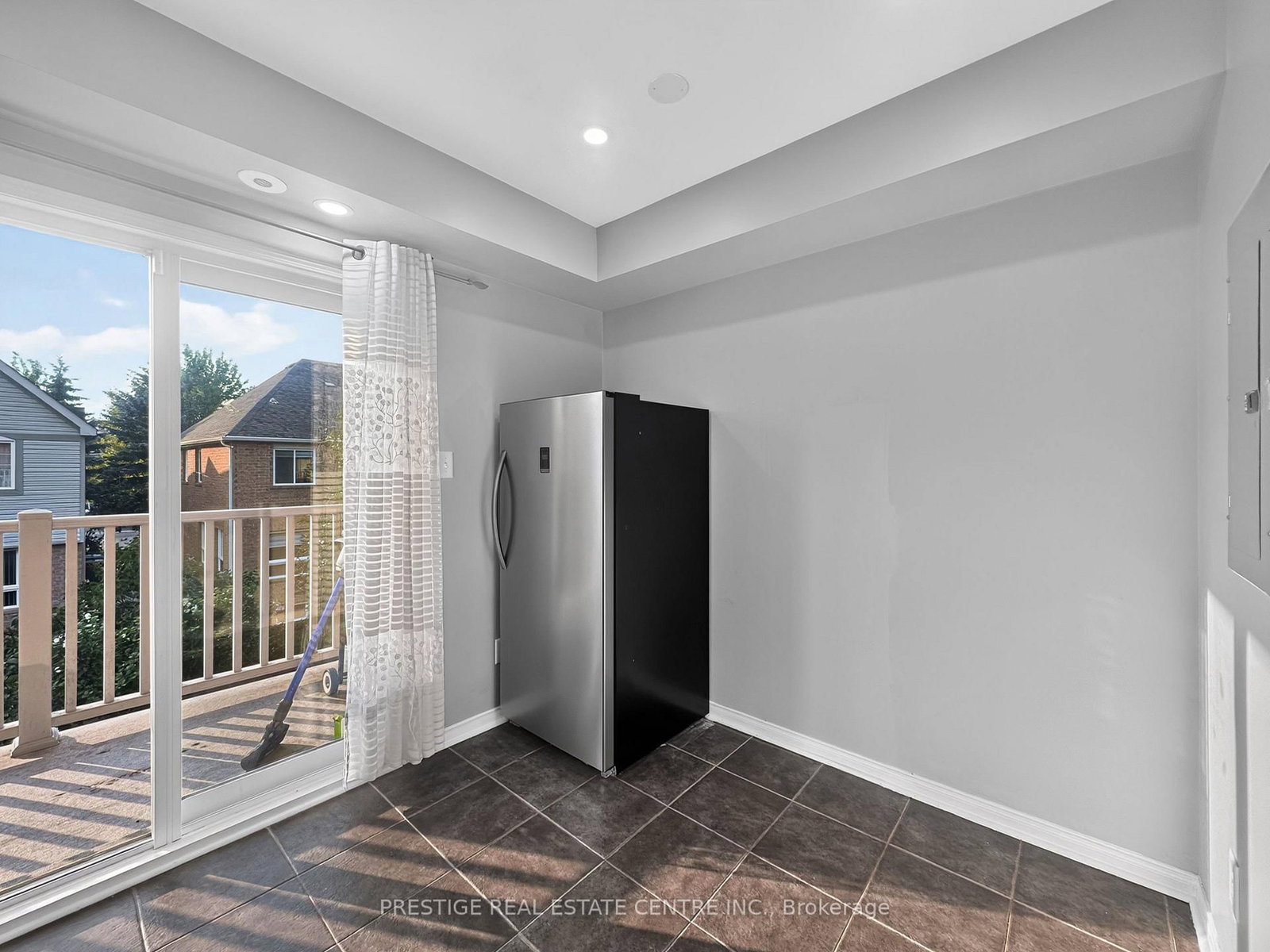 5050 Intrepid Mississauga,ON L5M 0E5 — Photo 11