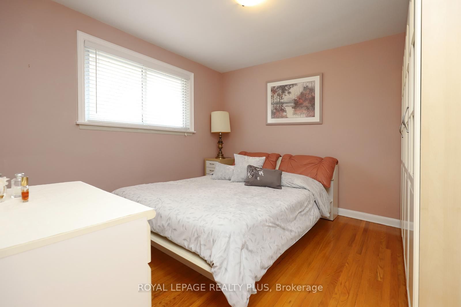 2694 Truscott Drive • Mississauga, ON photo 16
