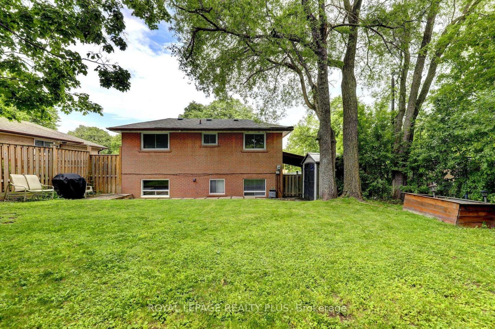2694 Truscott Drive • Mississauga, ON photo 31