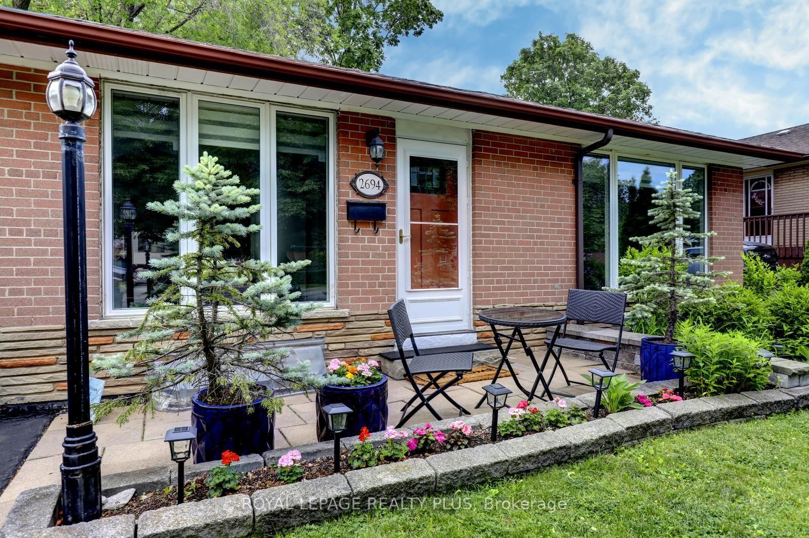 2694 Truscott Drive • Mississauga, ON photo 4