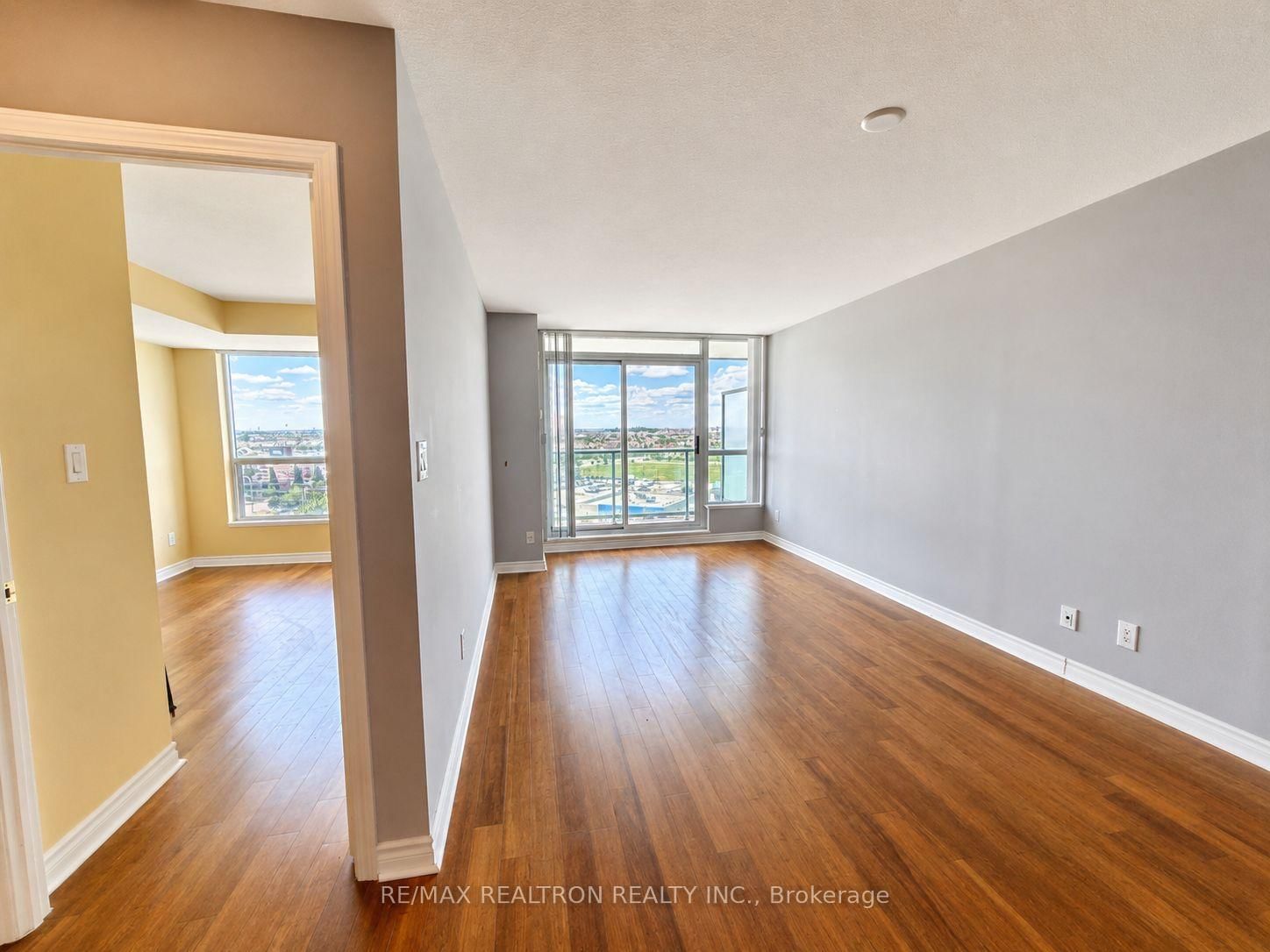 4850 Glen Erin Drive • #1010 • Mississauga, ON photo 6