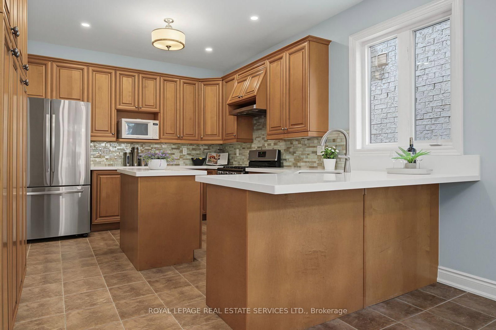 3368 Raspberry Bush Trail • Oakville, ON photo 10