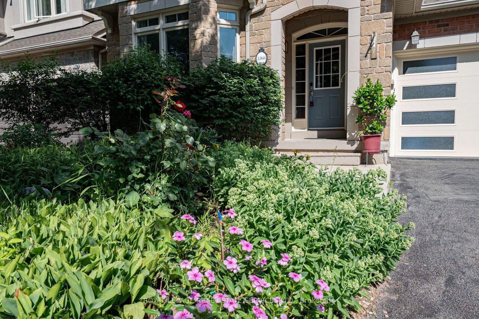 3368 Raspberry Bush Trail • Oakville, ON photo 42