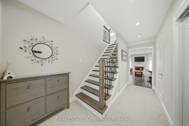 5942 Delle Donne Mississauga,ON L5M 7A2 — Photo 6