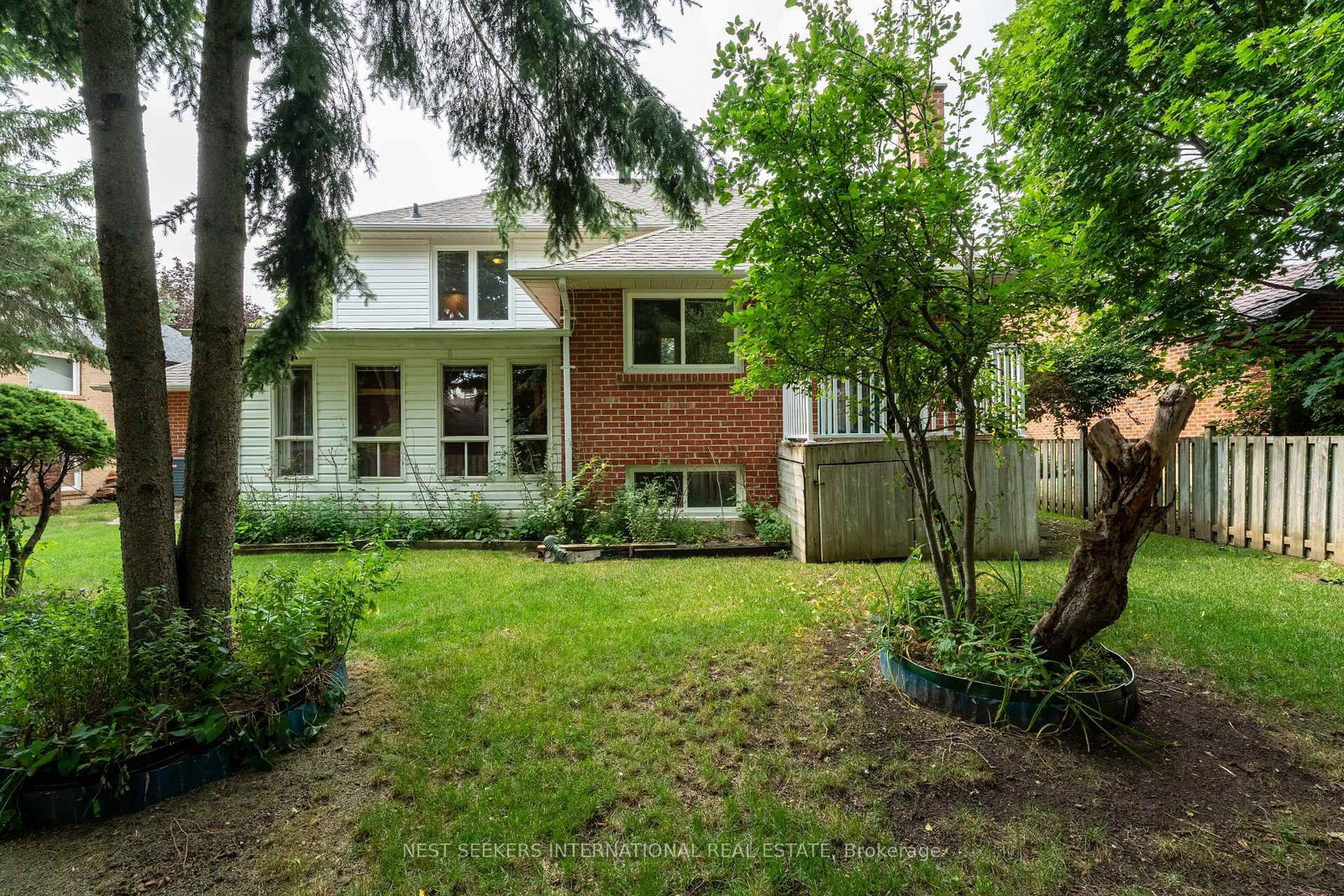 10 Lennox Court • Brampton, ON photo 34